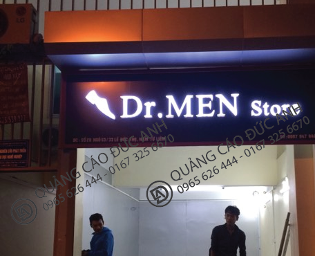 biển quảng cáo cửa hàng ốp alu
