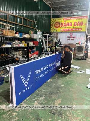 biển bạt hộp đèn